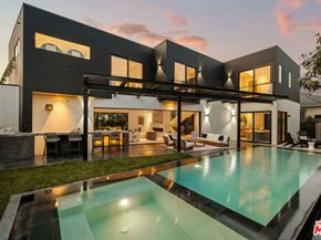 5988 W 76th Street, Los Angeles CA 90045