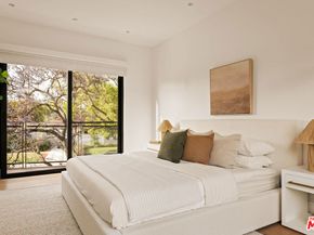 5988 W 76th Street, Los Angeles CA 90045