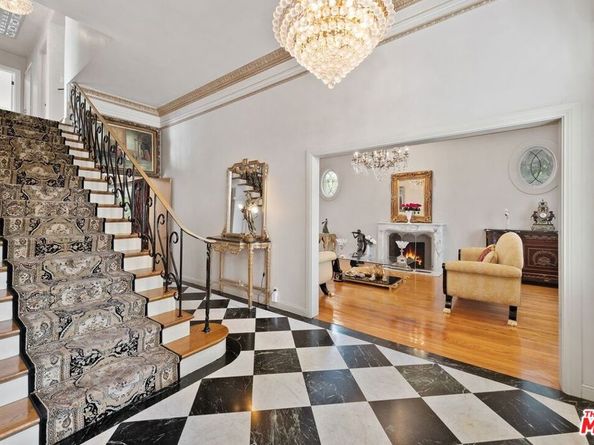 63 Fremont Place, Los Angeles CA 90005