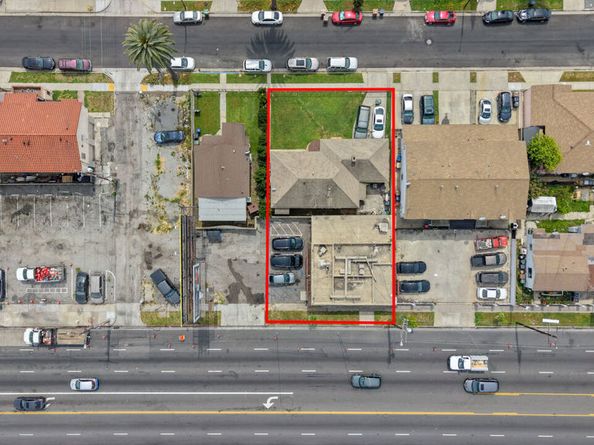 1021 W 101st Street, Los Angeles CA 90044