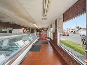 1021 W 101st Street, Los Angeles CA 90044
