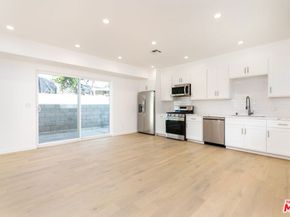 2815 S Mansfield Avenue, Los Angeles CA 90016