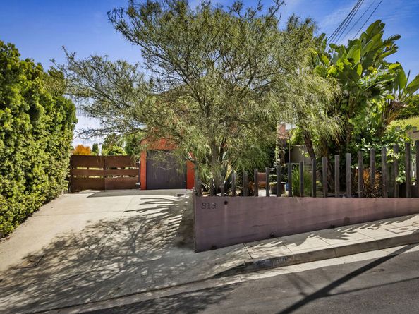 818 N Avenue 52, Los Angeles CA 90042