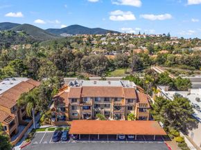 15273 Maturin Dr 28, San Diego CA 92127