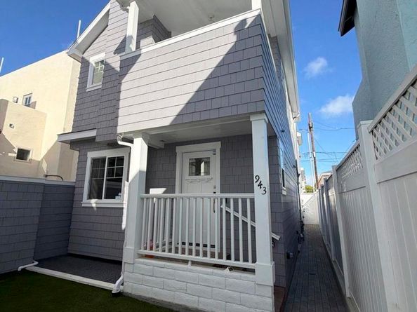 943 F Ave, Coronado CA 92118