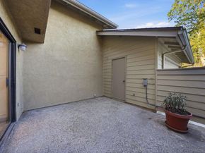 10450 Ridgewater Ln, San Diego CA 92131