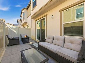 517 Pinedale St, Vista CA 92081