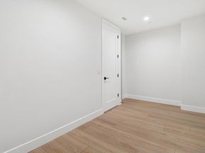 1850 Illion St, San Diego CA 92110