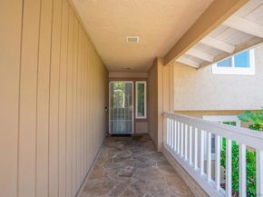 1116 Circle Dr, Escondido CA 92025