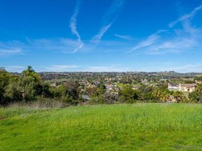 5364 Dressage Dr, Bonita CA 91902