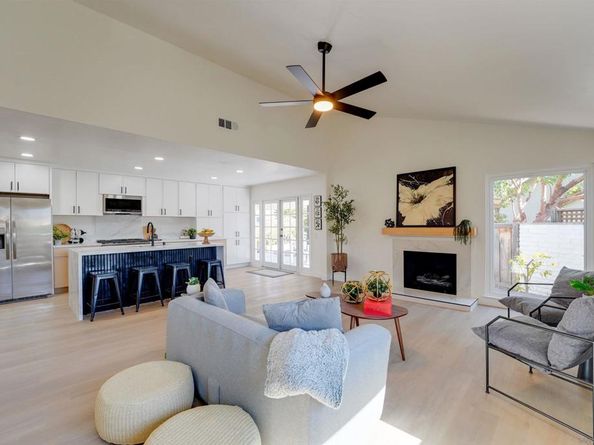 12201 Casero Place, San Diego CA 92128