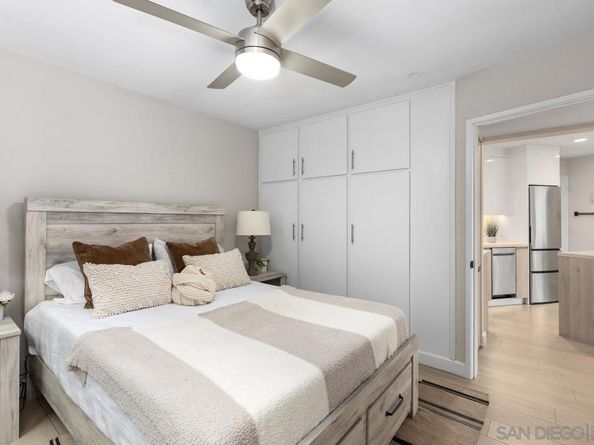 8040 Girard Ave 2, La Jolla CA 92037