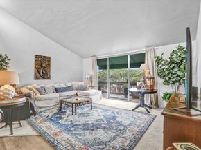 6455 La Jolla Blvd 352, La Jolla CA 92037