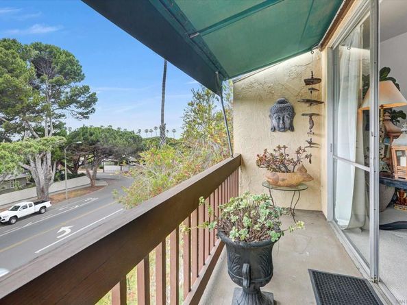 6455 La Jolla Blvd 352, La Jolla CA 92037