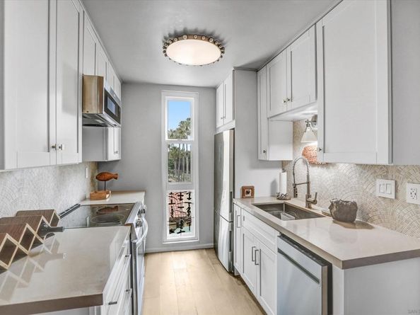 6455 La Jolla Blvd 352, La Jolla CA 92037