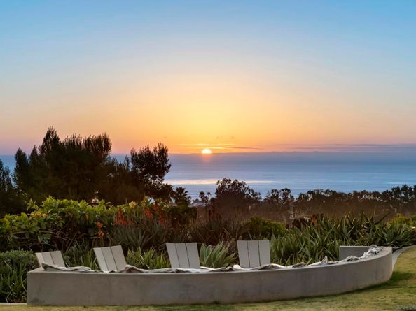 5416 Candlelight Dr, La Jolla CA 92037