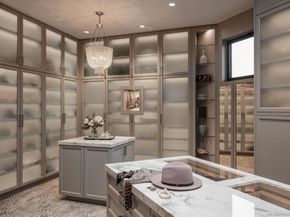 5416 Candlelight Dr, La Jolla CA 92037