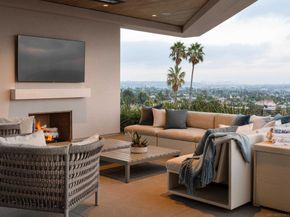 5416 Candlelight Dr, La Jolla CA 92037