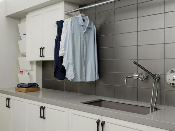 5416 Candlelight Dr, La Jolla CA 92037