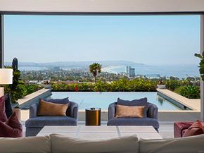 5416 Candlelight Dr, La Jolla CA 92037