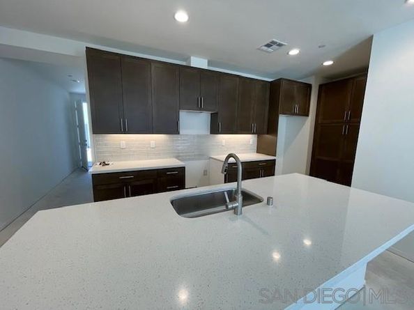 7824 Cypress Dr, Santee CA 92071