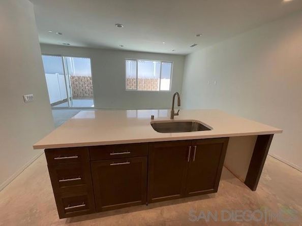 7824 Cypress Dr, Santee CA 92071