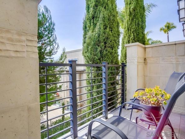 7859 Stylus Dr, San Diego CA 92108