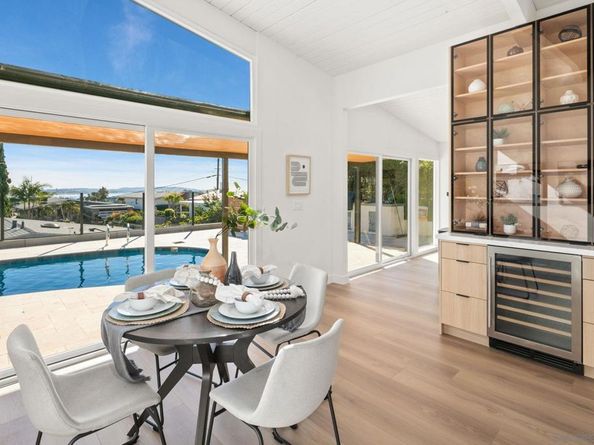 2561 Loring st, San Diego CA 92109