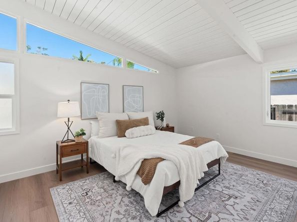 2561 Loring st, San Diego CA 92109