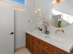 2561 Loring st, San Diego CA 92109