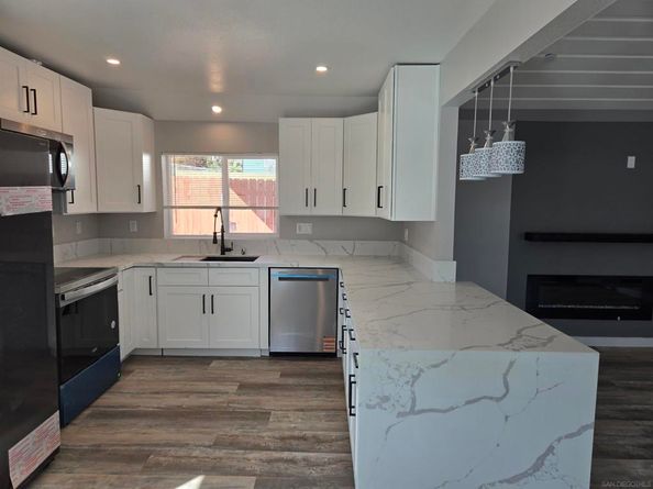 940 S Upas St, Escondido CA 92025