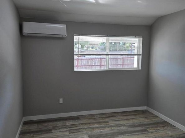 940 S Upas St, Escondido CA 92025