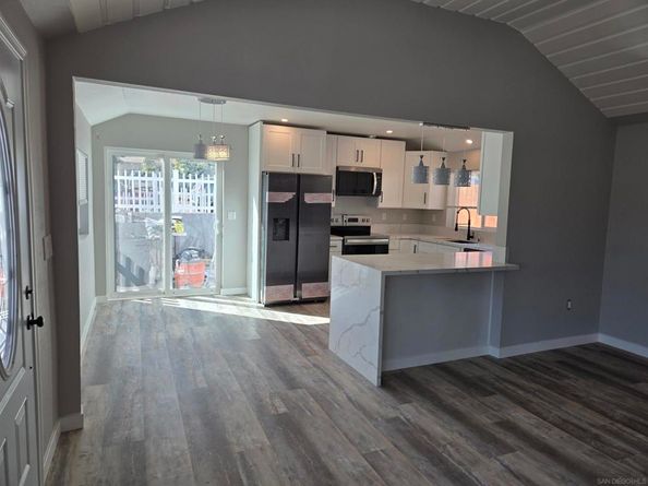 940 S Upas St, Escondido CA 92025