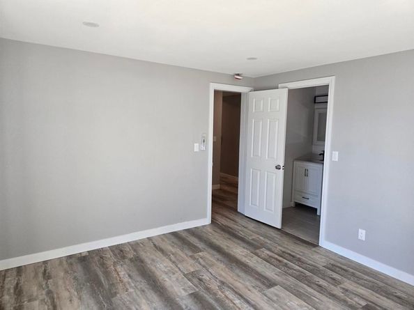 940 S Upas St, Escondido CA 92025