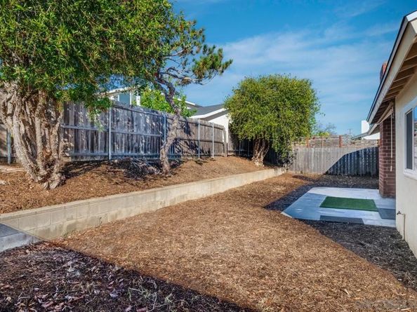 4374 Mount Hukee Ave, San Diego CA 92117