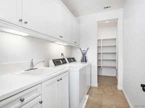 8492 Blackburn Ln, San Diego CA 92127