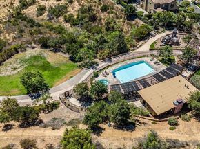 8492 Blackburn Ln, San Diego CA 92127