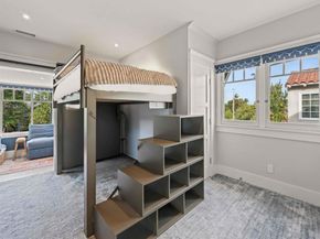 1027 G Ave, Coronado CA 92118