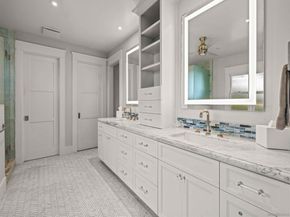 1027 G Ave, Coronado CA 92118