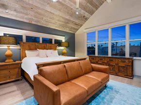 1027 G Ave, Coronado CA 92118