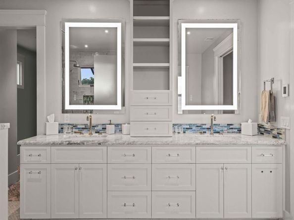 1027 G Ave, Coronado CA 92118