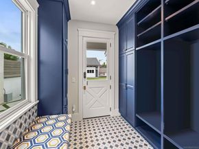 1027 G Ave, Coronado CA 92118