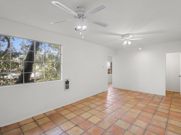 3038 Udall St, San Diego CA 92106