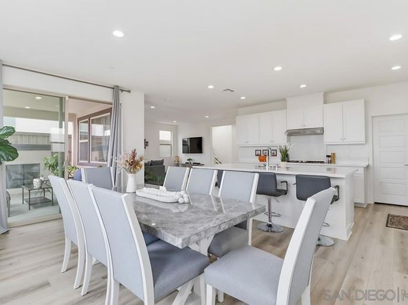 2083 Via Estancia, Chula Vista CA 91913