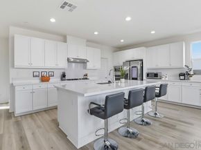 2083 Via Estancia, Chula Vista CA 91913