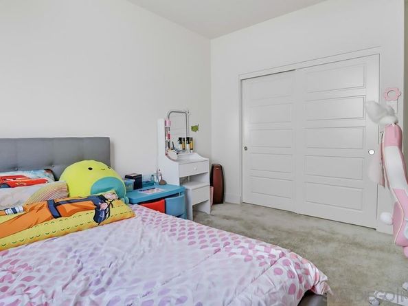 2083 Via Estancia, Chula Vista CA 91913