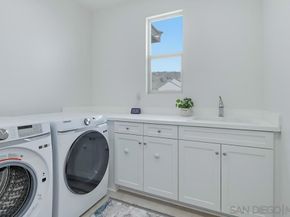 2083 Via Estancia, Chula Vista CA 91913