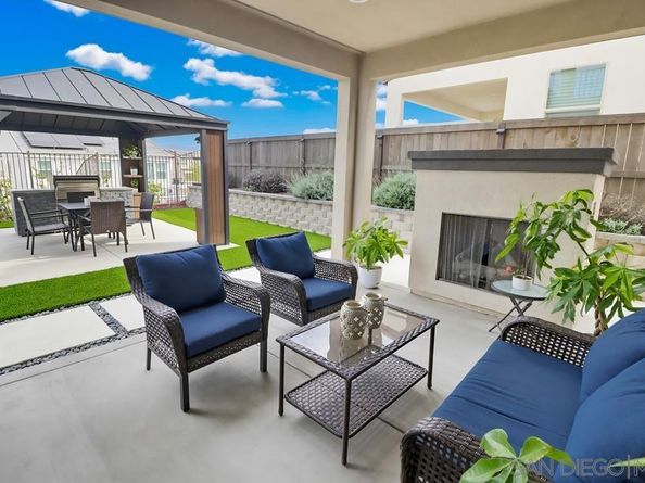 2083 Via Estancia, Chula Vista CA 91913