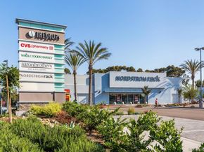 8871 Caminito Primavera, La Jolla CA 92037