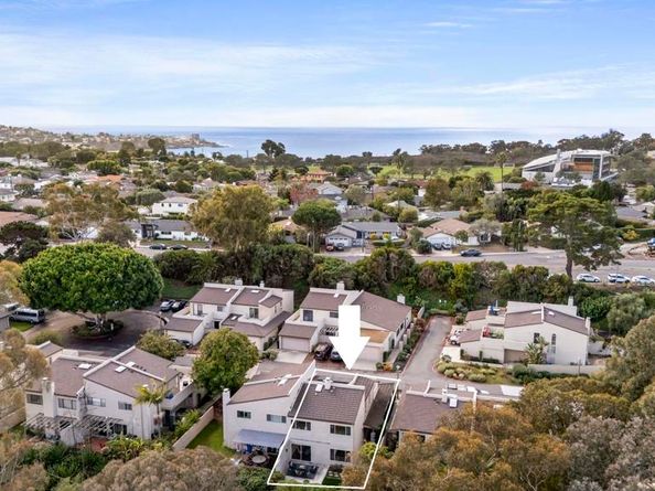 8871 Caminito Primavera, La Jolla CA 92037